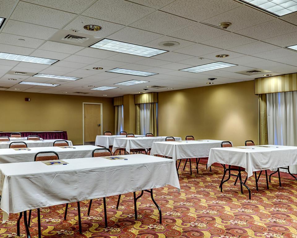 Comfort Inn & Suites York Exteriér fotografie