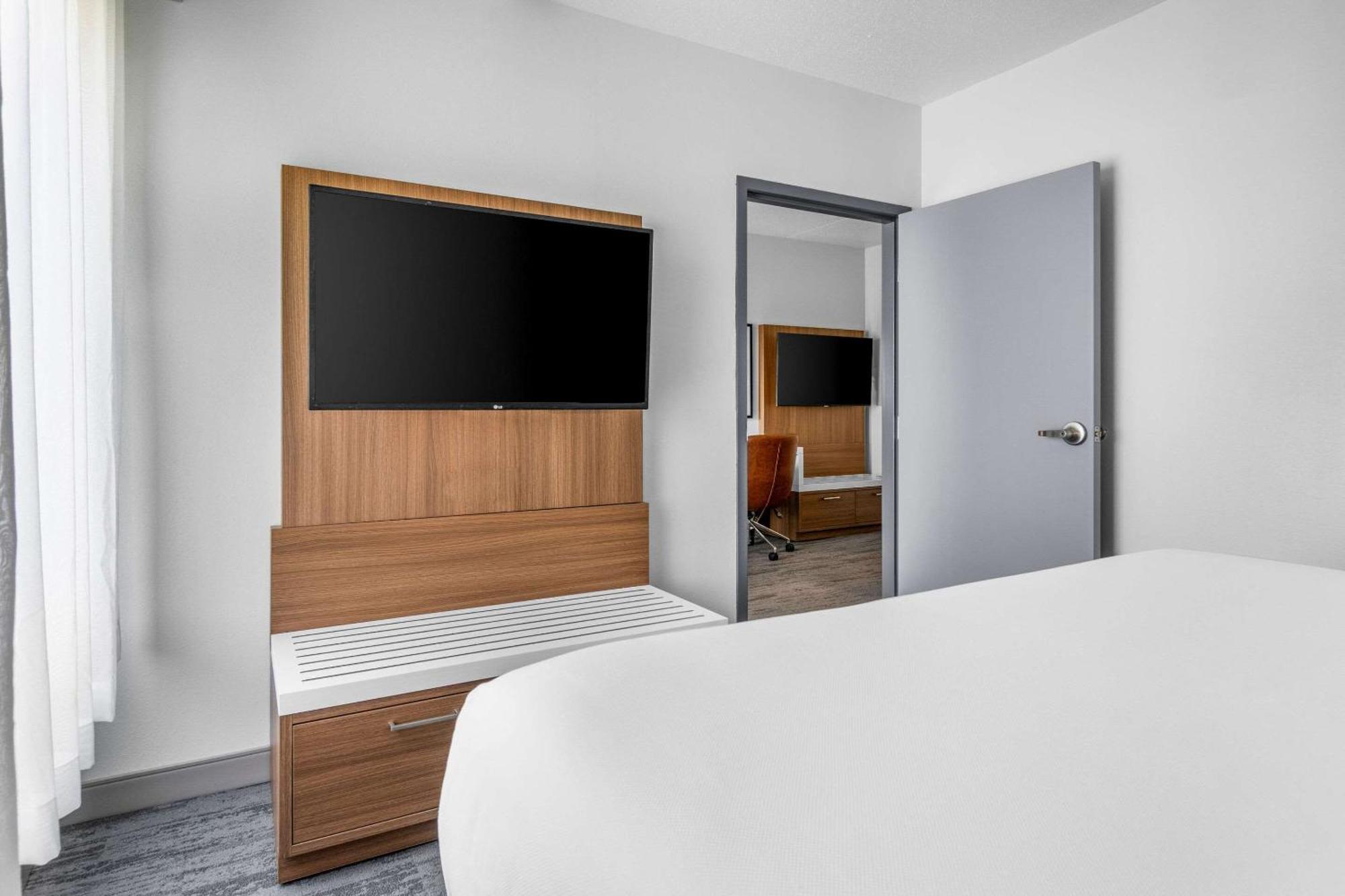 Comfort Inn & Suites York Exteriér fotografie